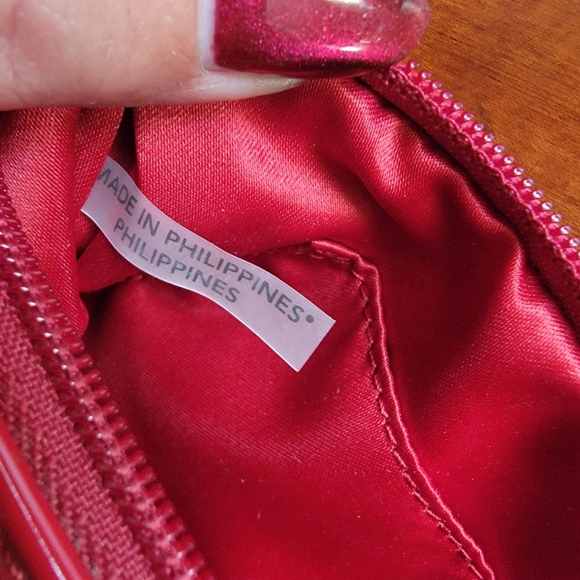 NWT Coach Embossed Liquid Gloss medium Wristlet in red patent leather - Picture 7 of 9